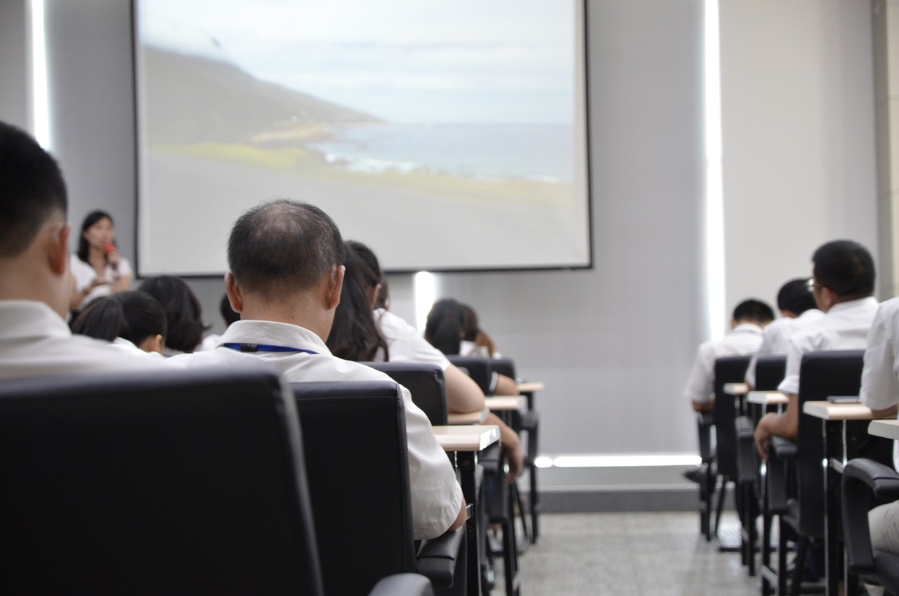 学生网上兼职，机遇与挑战的并存之路